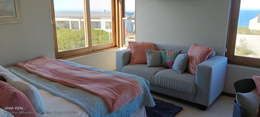 7 Bedroom Property for Sale in Dana Bay Western Cape